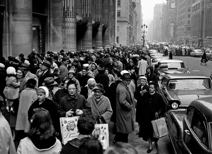 Crowded Philadelphia downtown streets during post-Thanksgiving shopping, circa 1960s.
